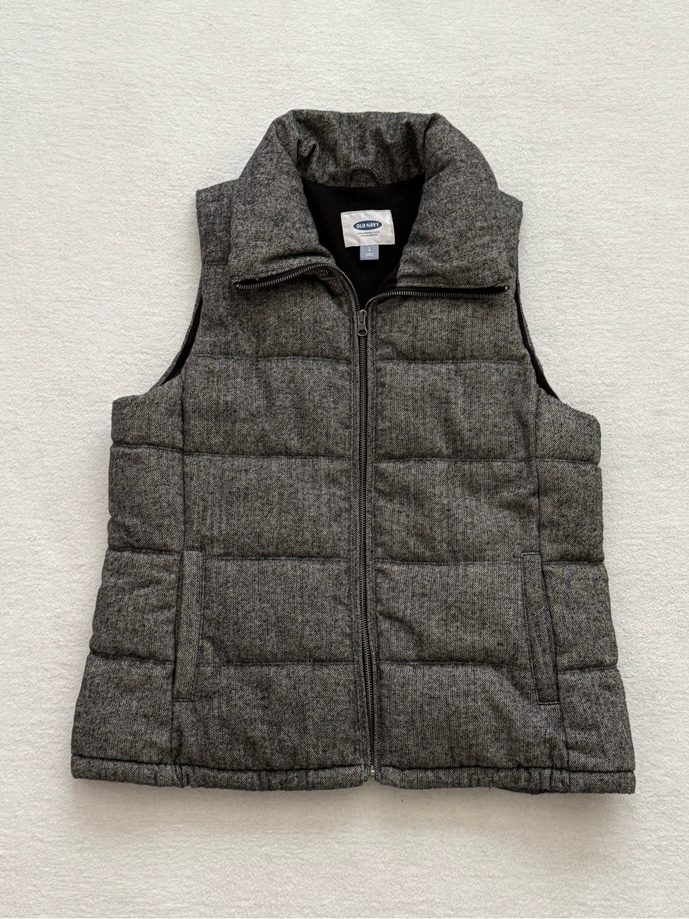 Old Navy Grey Quilted Fleece Lined Puffer Vest Women’s L Herringbone